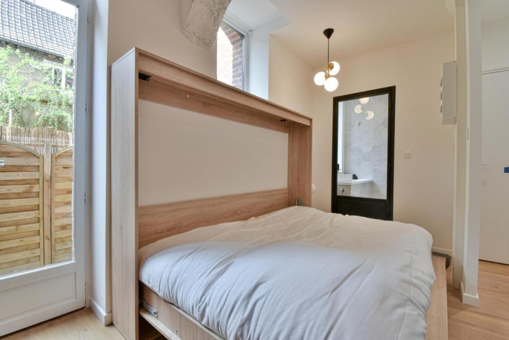 ואלנסיין Residence Jean Hardy - Hyper Centre, Parking Gratuit, Wifi, Clim, Gare מראה חיצוני תמונה